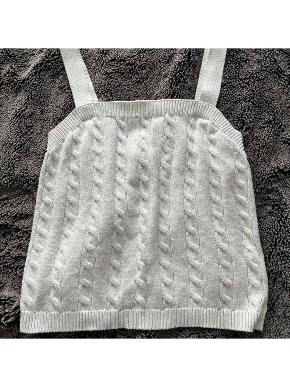Joie white cable knit tank top in a M #knitwear #cableknit